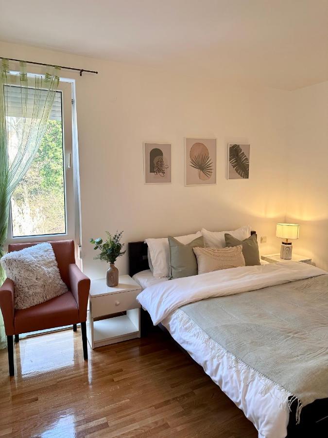 Apartman Floresta - In Front Of Japanese Garden, Enchanting Nature View, Spotless And Cozy วรินรัชกา บานยา ภายนอก รูปภาพ
